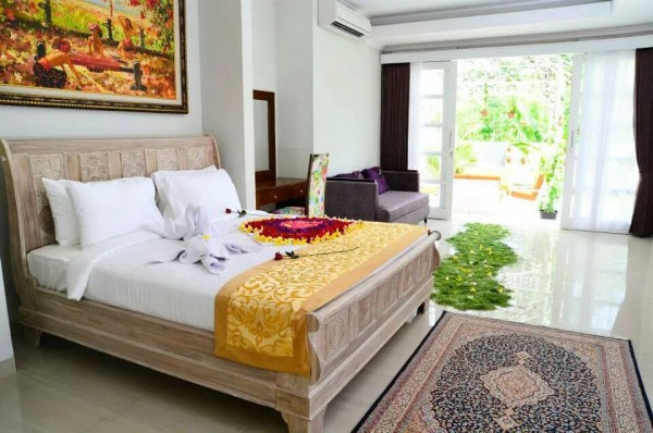 Nusa Dua,Bali,Indonesia,5 Bedrooms,5 Bathrooms,Villa,MLS ID