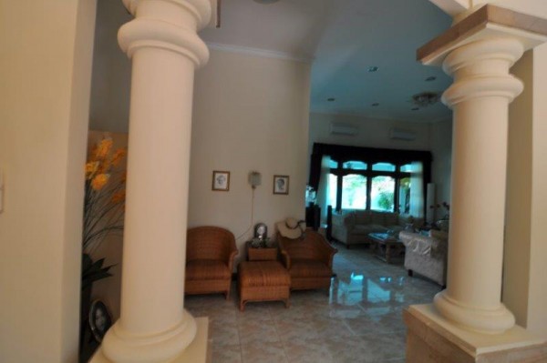 Nusa Dua,Bali,Indonesia,6 Bedrooms,6 Bathrooms,Villa,MLS ID