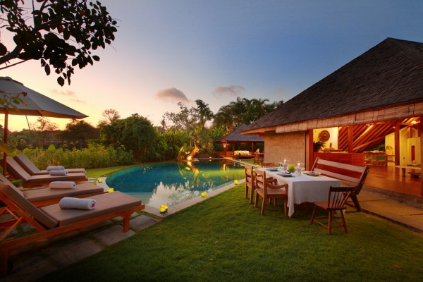 Petitenget,Bali,Indonesia,6 Bedrooms,6 Bathrooms,Villa,MLS ID