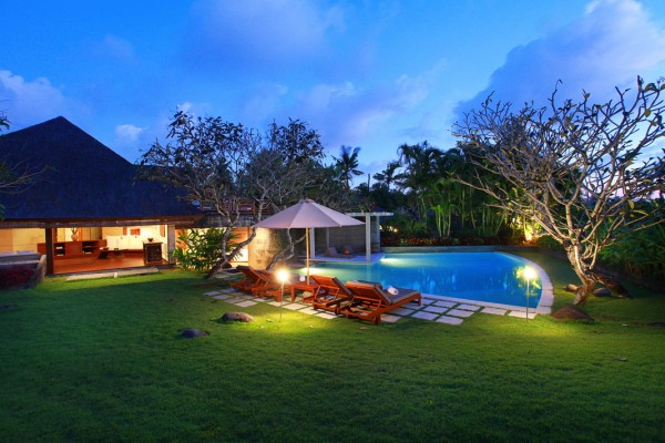 Petitenget,Bali,Indonesia,6 Bedrooms,6 Bathrooms,Villa,MLS ID