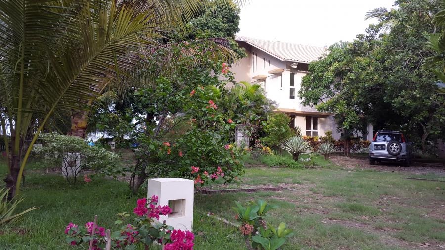 Lombok,Indonesia,5 Bedrooms,3 Bathrooms,Villa,MLS ID