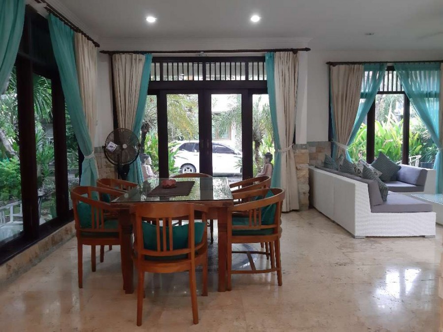 Kuta,Bali,Indonesia,4 Bedrooms,3 Bathrooms,Villa,MLS ID