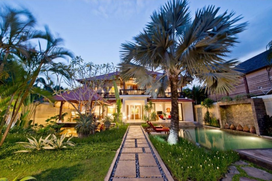 Canggu,Bali,Indonesia,4 Bedrooms,4 Bathrooms,Villa,MLS ID