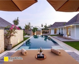 Canggu,Bali,Indonesia,5 Bedrooms,5 Bathrooms,Villa,MLS ID