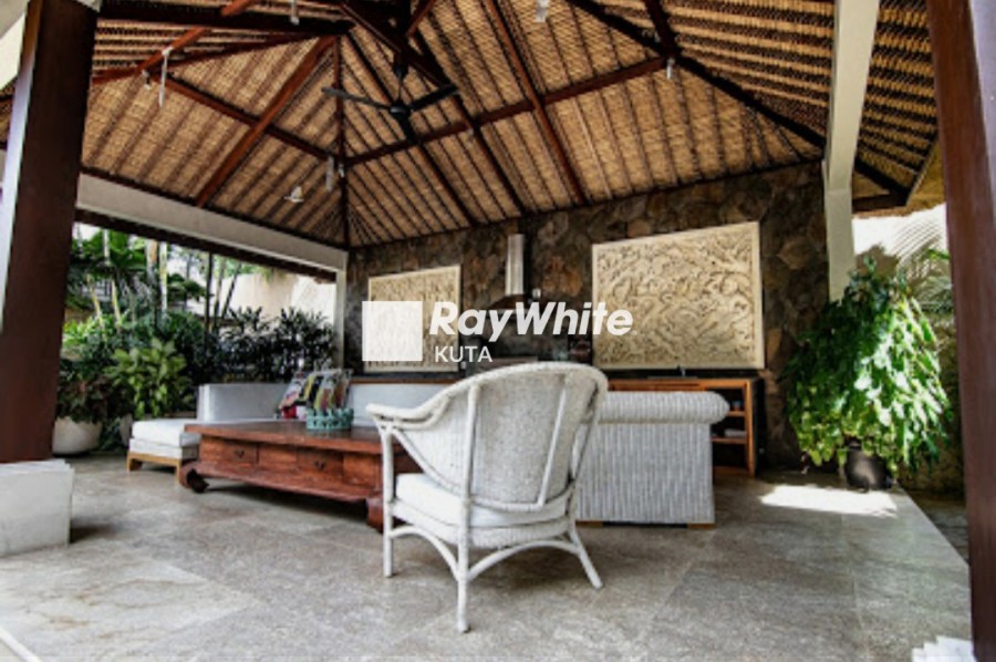 Jimbaran,Bali,Indonesia,3 Bedrooms,3 Bathrooms,Villa,MLS ID