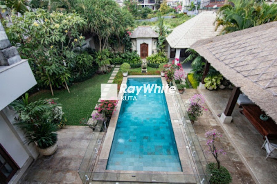 Jimbaran,Bali,Indonesia,3 Bedrooms,3 Bathrooms,Villa,MLS ID