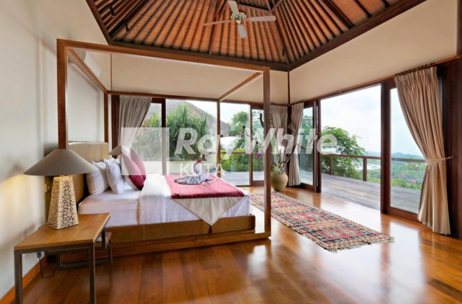 Jimbaran,Bali,Indonesia,4 Bedrooms,5 Bathrooms,Villa,MLS ID