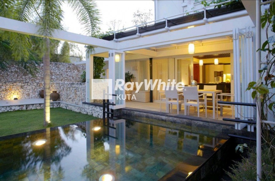 Jimbaran,Bali,Indonesia,4 Bedrooms,5 Bathrooms,Villa,MLS ID