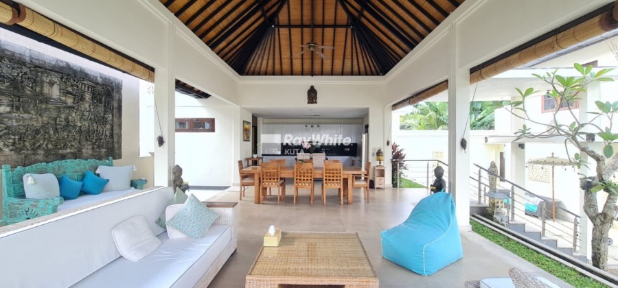 Canggu,Bali,Indonesia,3 Bedrooms,6 Bathrooms,Villa,MLS ID