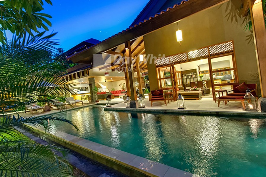 Seminyak,Bali,Indonesia,4 Bedrooms,4 Bathrooms,Villa,MLS ID