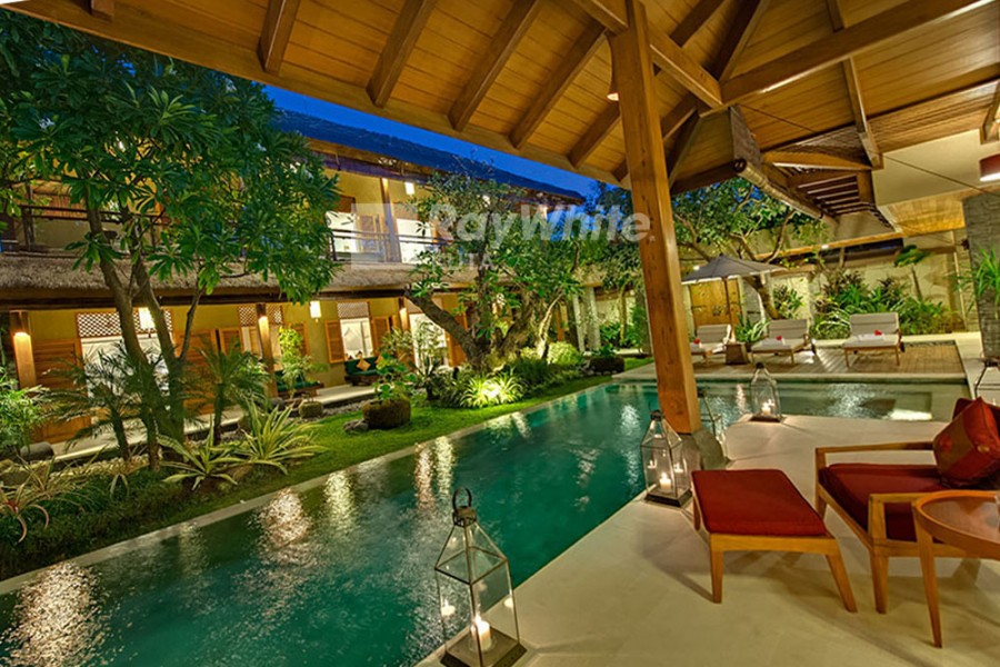 Seminyak,Bali,Indonesia,4 Bedrooms,4 Bathrooms,Villa,MLS ID