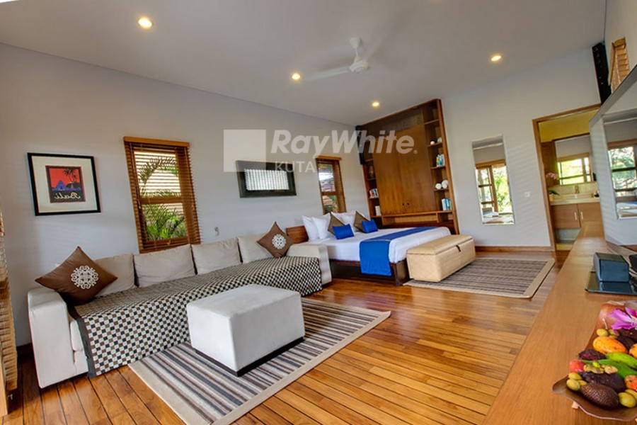 Seminyak,Bali,Indonesia,4 Bedrooms,4 Bathrooms,Villa,MLS ID