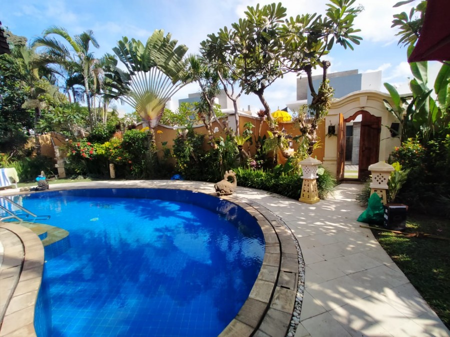 Gianyar,Bali,Indonesia,4 Bedrooms,4 Bathrooms,Villa,MLS ID