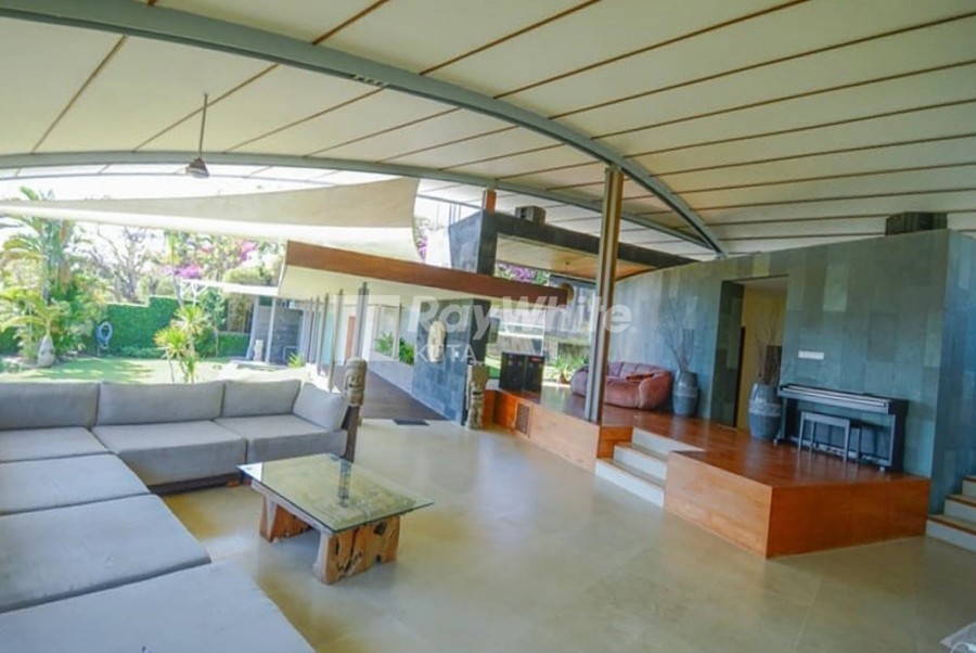 Pecatu,Bali,Indonesia,4 Bedrooms,5 Bathrooms,Villa,MLS ID