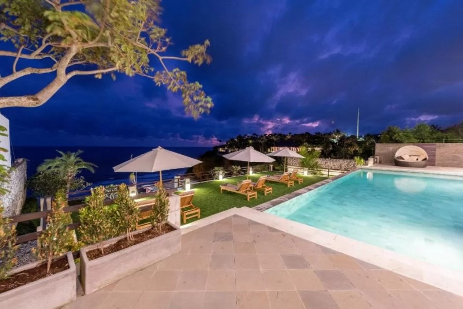 Uluwatu,Bali,Indonesia,5 Bedrooms,5 Bathrooms,Villa,MLS ID