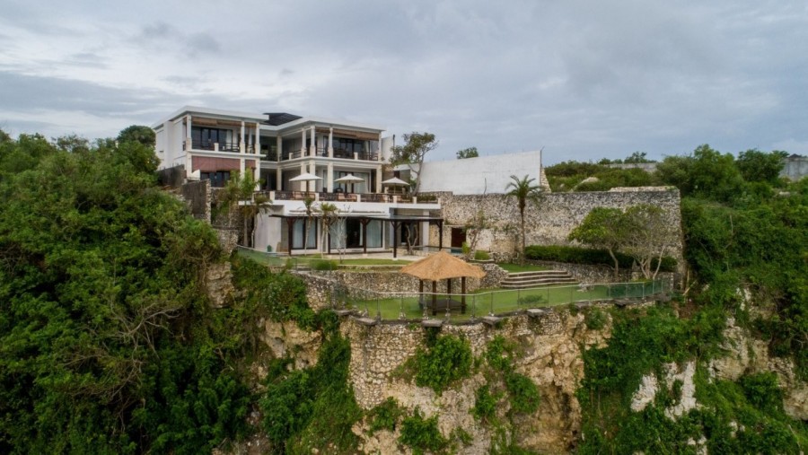 Uluwatu,Bali,Indonesia,5 Bedrooms,5 Bathrooms,Villa,MLS ID