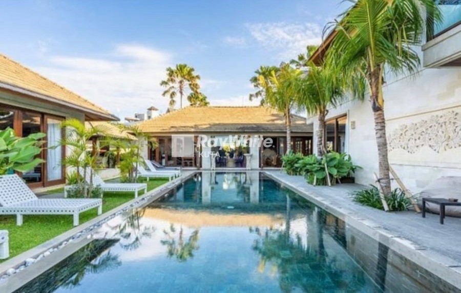 Seminyak,Bali,Indonesia,4 Bedrooms,4 Bathrooms,Villa,MLS ID