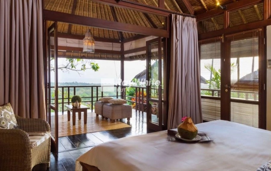 Pecatu,Bali,Indonesia,7 Bedrooms,6 Bathrooms,Villa,MLS ID