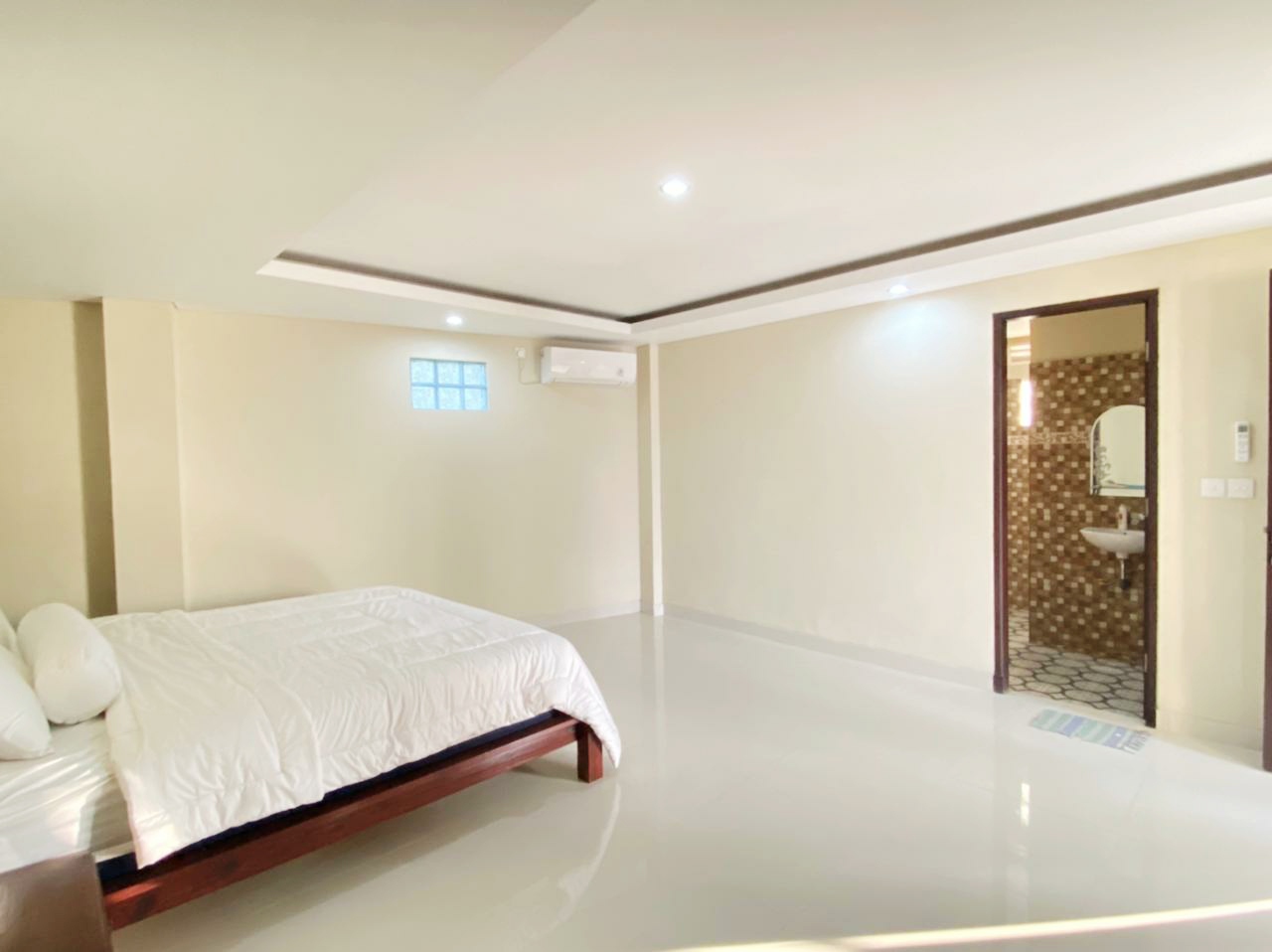 Canggu,Bali,Indonesia,3 Bedrooms,4 Bathrooms,Villa,MLS ID