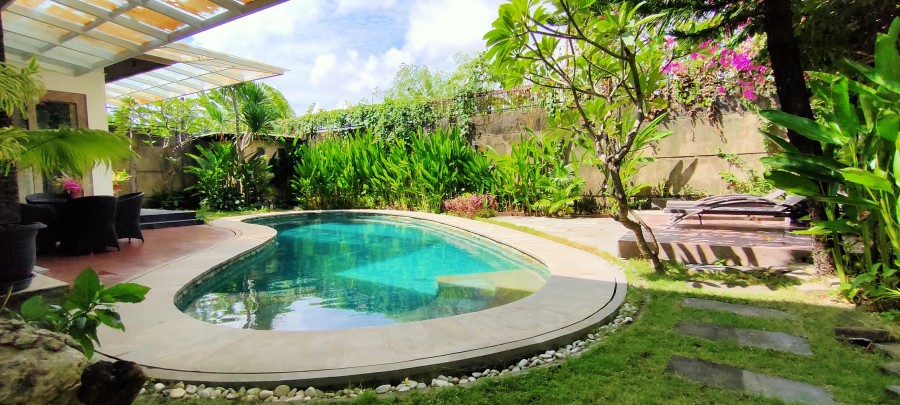 Seminyak,Bali,Indonesia,3 Bedrooms,3 Bathrooms,Villa,MLS ID