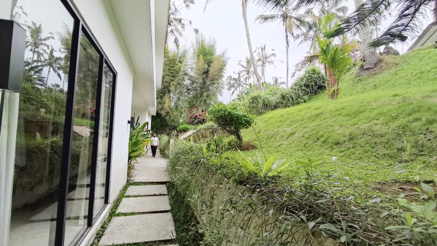 Ubud,Bali,Indonesia,6 Bedrooms,6 Bathrooms,Villa,MLS ID