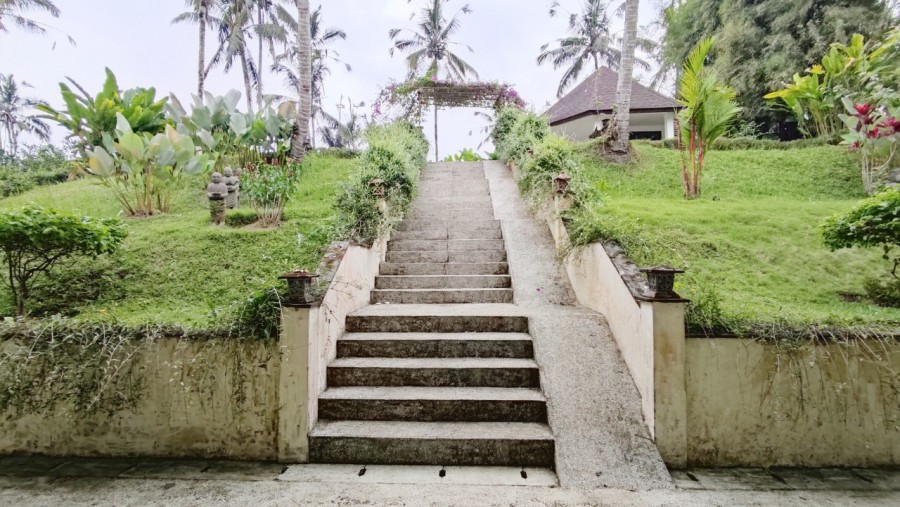 Ubud,Bali,Indonesia,6 Bedrooms,6 Bathrooms,Villa,MLS ID