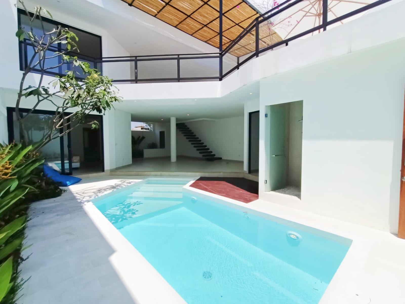 Canggu,Bali,Indonesia,3 Bedrooms,4 Bathrooms,Villa,MLS ID