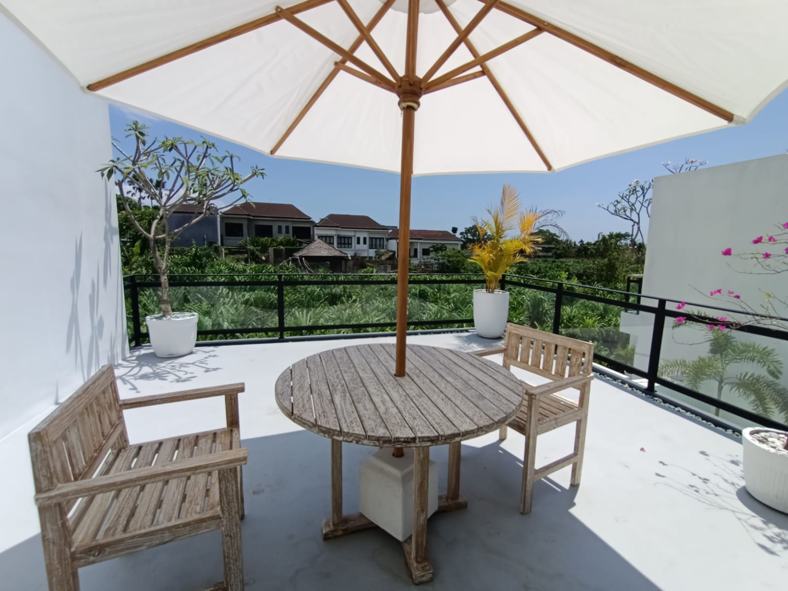 Canggu,Bali,Indonesia,3 Bedrooms,4 Bathrooms,Villa,MLS ID