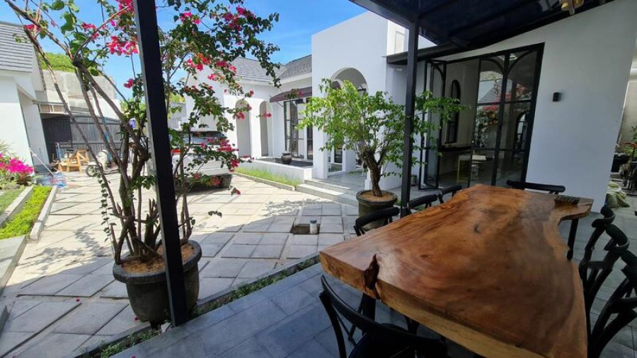 Umalas,Bali,Indonesia,6 Bedrooms,6 Bathrooms,Villa,MLS ID