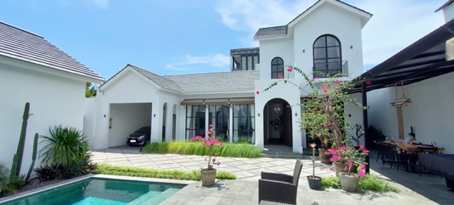 Umalas,Bali,Indonesia,6 Bedrooms,6 Bathrooms,Villa,MLS ID