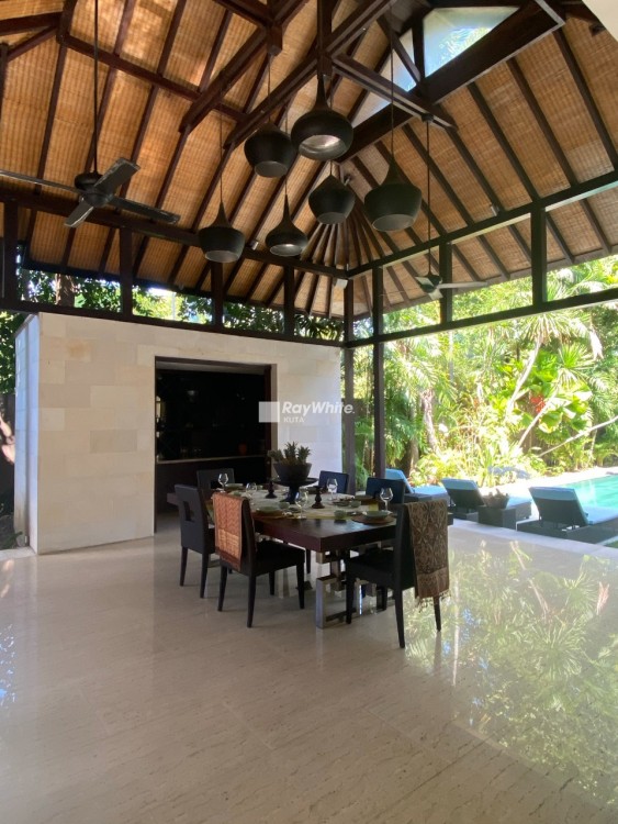 Seminyak,Bali,Indonesia,5 Bedrooms,4 Bathrooms,Villa,MLS ID