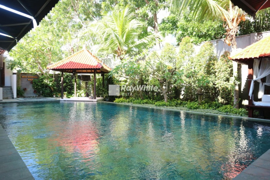 Jimbaran,Bali,Indonesia,5 Bedrooms,7 Bathrooms,Villa,MLS ID