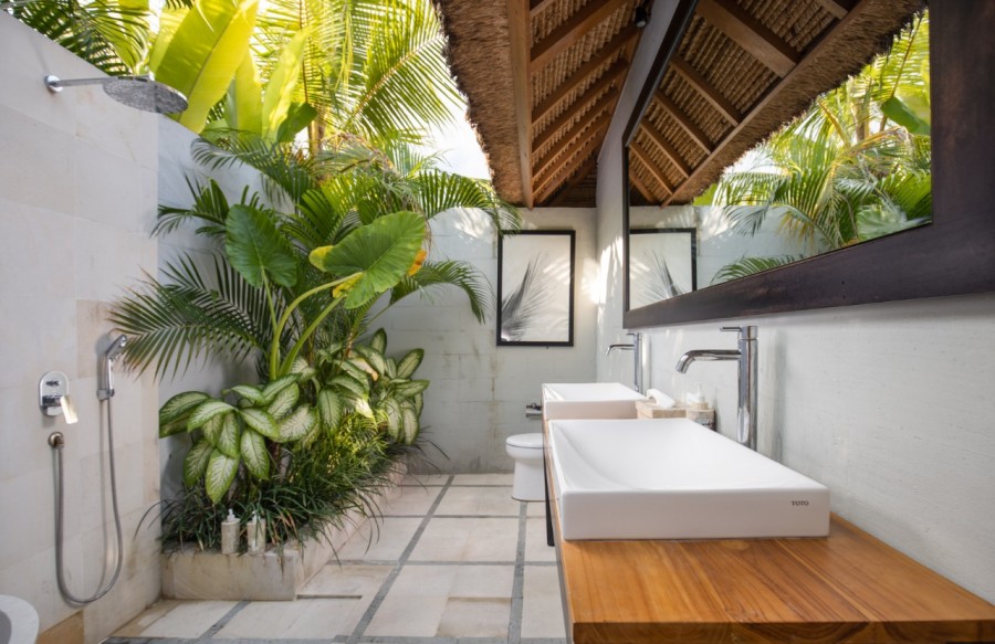 Canggu,Bali,Indonesia,4 Bedrooms,4 Bathrooms,Villa,MLS ID