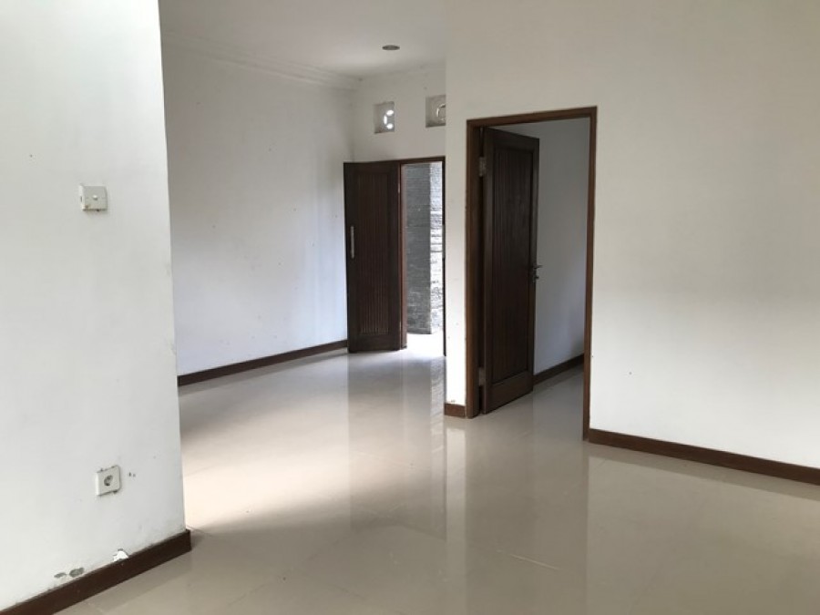 Denpasar,Bali,Indonesia,4 Bedrooms,3 Bathrooms,Residential,MLS ID