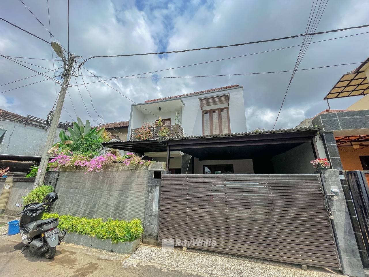 Denpasar,Bali,Indonesia,4 Bedrooms,3 Bathrooms,Residential,MLS ID