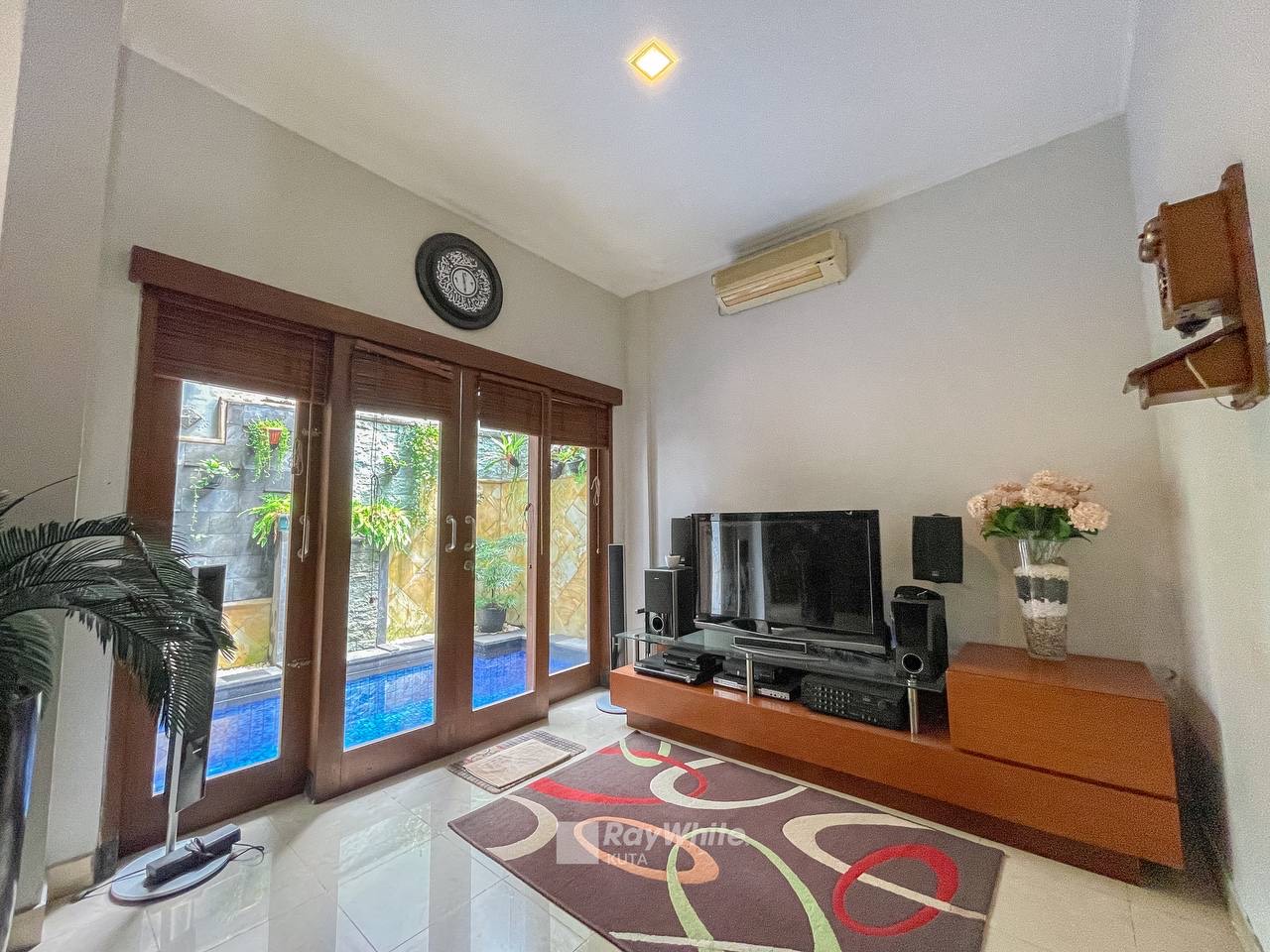 Denpasar,Bali,Indonesia,4 Bedrooms,3 Bathrooms,Residential,MLS ID