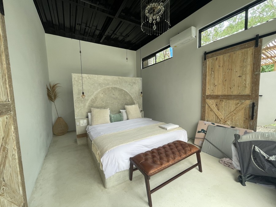 2 Bedrooms,1 Bathroom,Villa,MLS ID