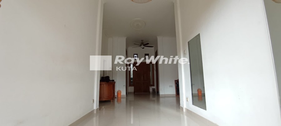 Kerobokan,Bali,Indonesia,3 Bedrooms,2 Bathrooms,Residential,MLS ID