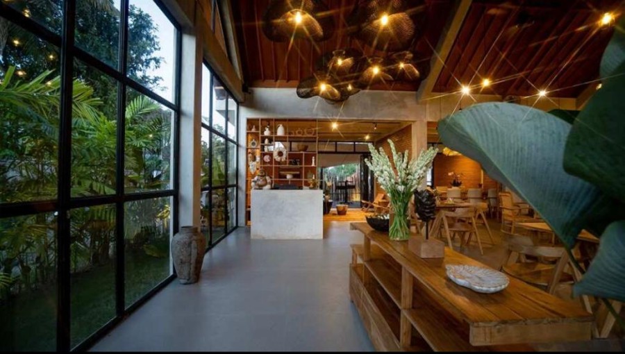 Ubud,Bali,Indonesia,2 Bathrooms,Commercial,MLS ID