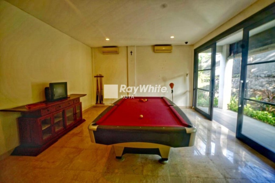 Jimbaran,Bali,Indonesia,6 Bedrooms,6 Bathrooms,Villa,MLS ID