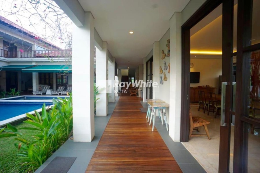 Jimbaran,Bali,Indonesia,6 Bedrooms,6 Bathrooms,Villa,MLS ID