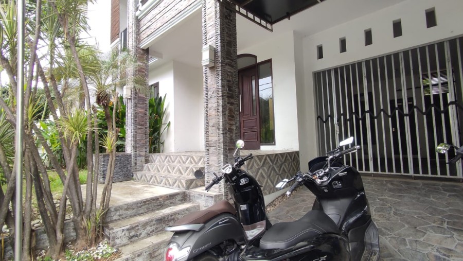 Kerobokan,Bali,Indonesia,4 Bedrooms,3 Bathrooms,Residential,MLS ID