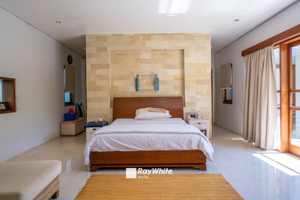 Denpasar,Bali,Indonesia,4 Bedrooms,3 Bathrooms,Residential,MLS ID 1073