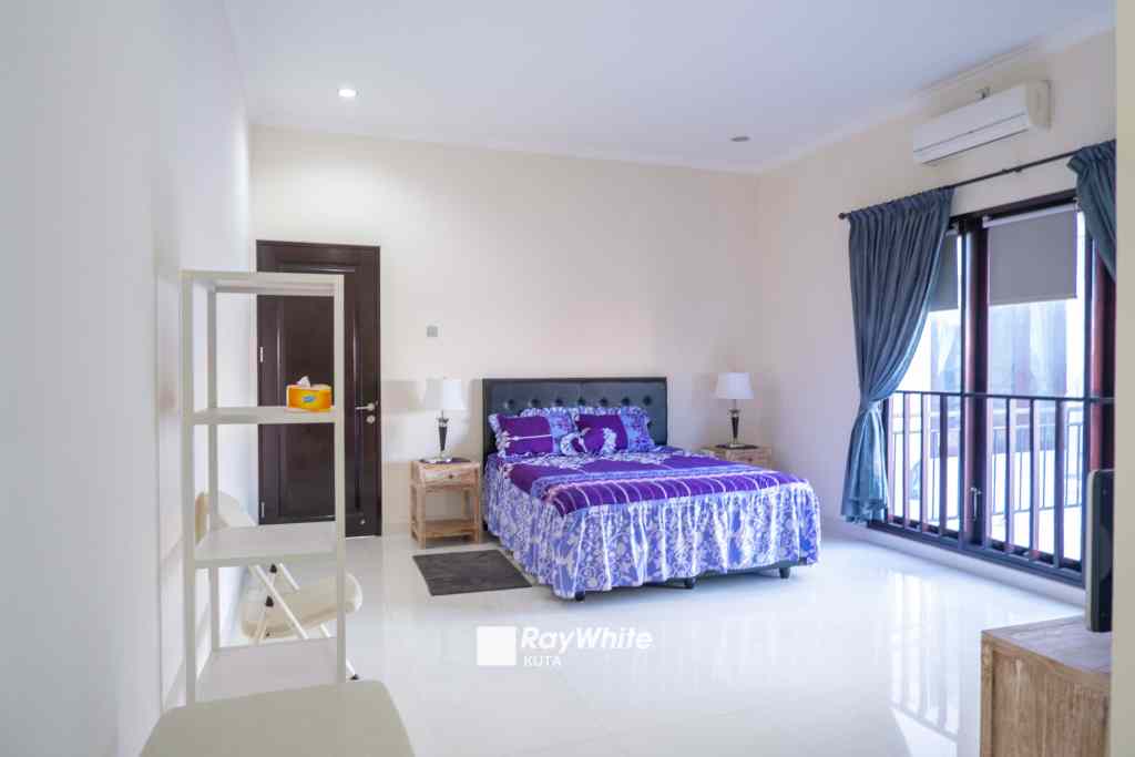 Denpasar,Bali,Indonesia,5 Bedrooms,4 Bathrooms,Residential,MLS ID 1104