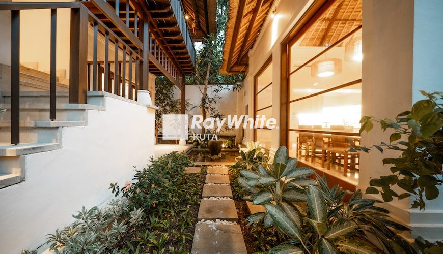 Jimbaran,Bali,Indonesia,3 Bedrooms,3 Bathrooms,Villa,MLS ID 1201