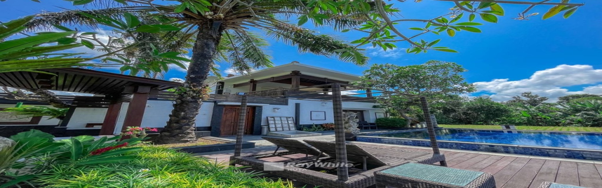 Denpasar,Bali,Indonesia,5 Bedrooms,6 Bathrooms,Villa,MLS ID 1210