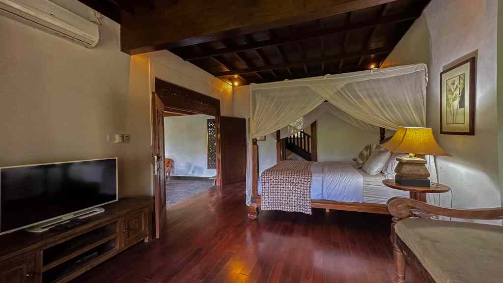 Tabanan,Bali,Indonesia,5 Bedrooms,5 Bathrooms,Villa,MLS ID 1273