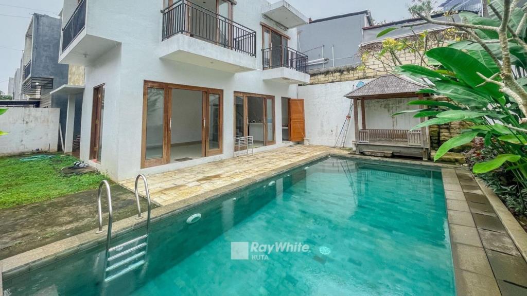 Ungasan,Bali,Indonesia,3 Bedrooms,3 Bathrooms,Villa,MLS ID 1275