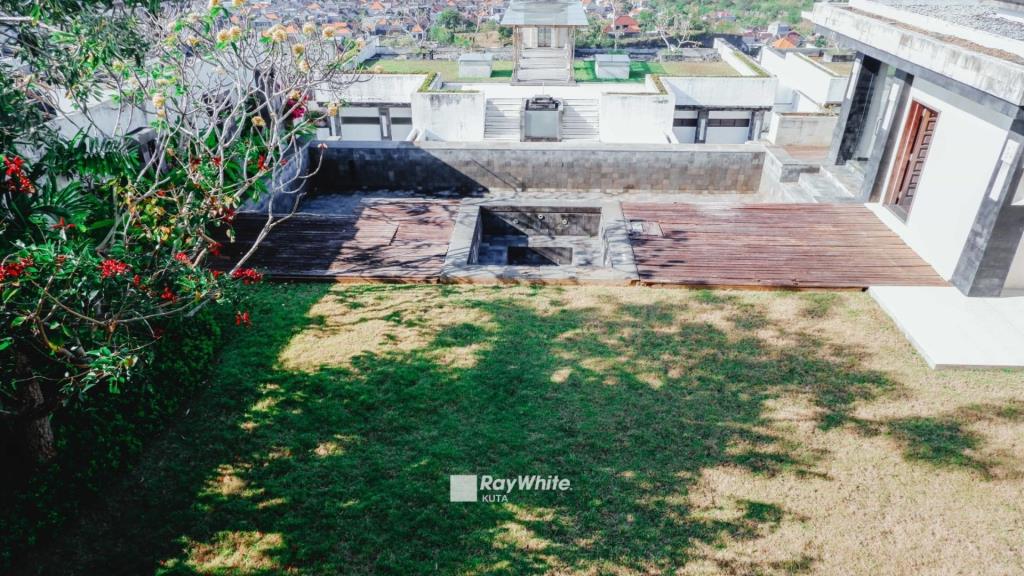 Jimbaran,Bali,Indonesia,4 Bedrooms,6 Bathrooms,Villa,MLS ID 1293