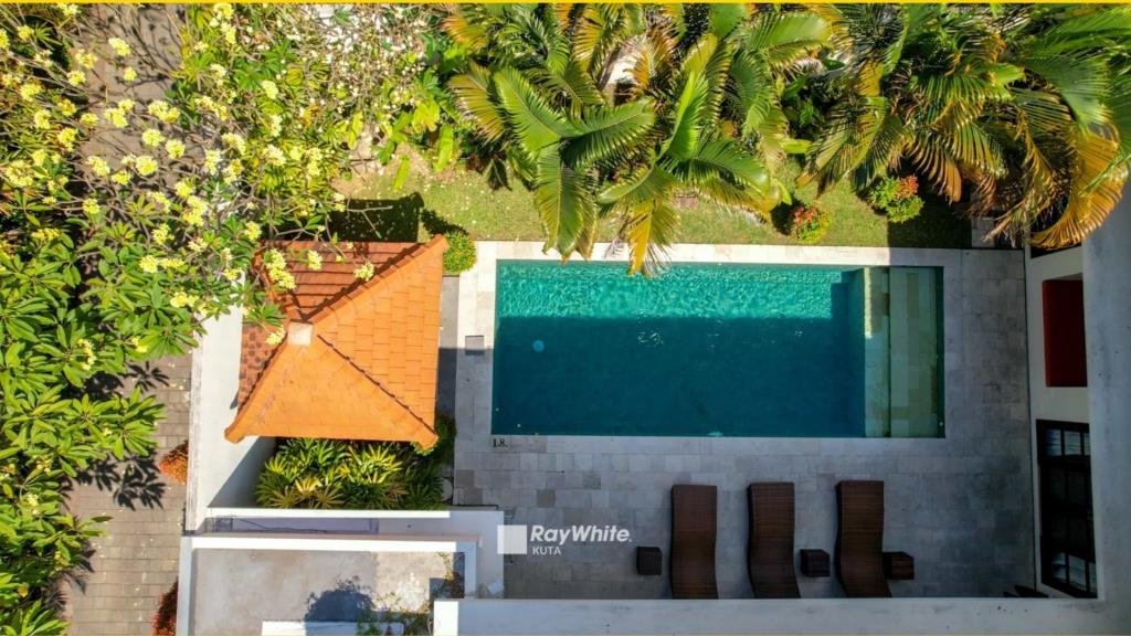 Kerobokan,Bali,Indonesia,33 Bedrooms,26 Bathrooms,Villa,MLS ID 1318